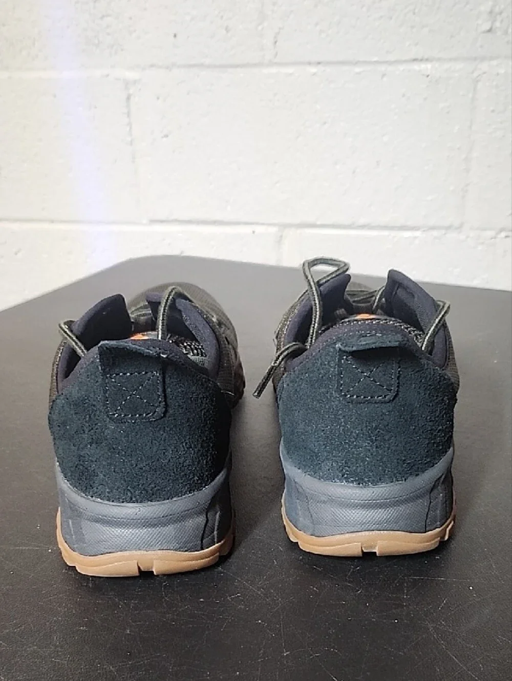 Columbia Fairbanks Low  Men's Black and Brown Trail Sneakers